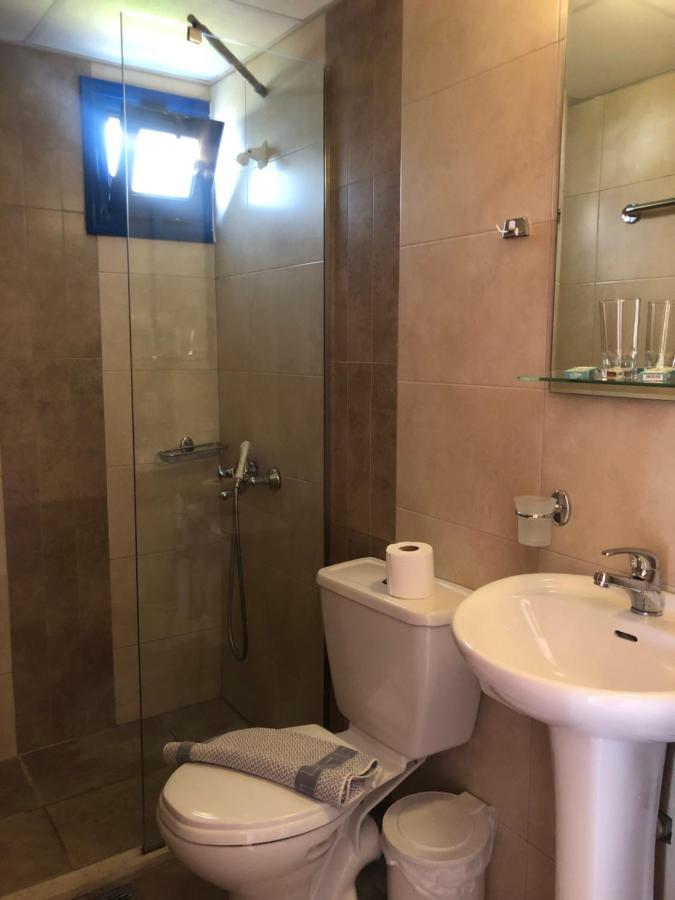 Flisvos Rooms Frangocastelo Екстер'єр фото